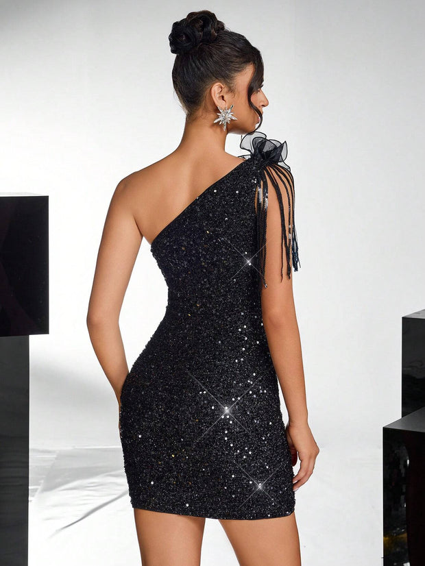 Lovelzi Elegant And Gorgeous Black Fine Sequin Contrast Organza One-Shoulder Cocktail Dress